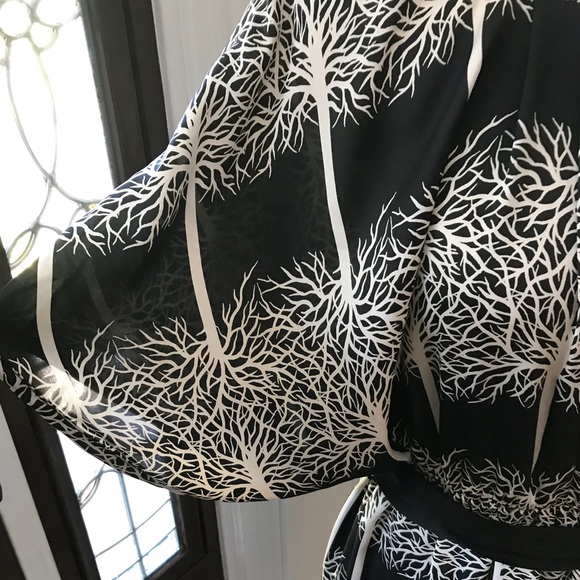 Collective Concepts black tree print dress - Picture 5 of 6